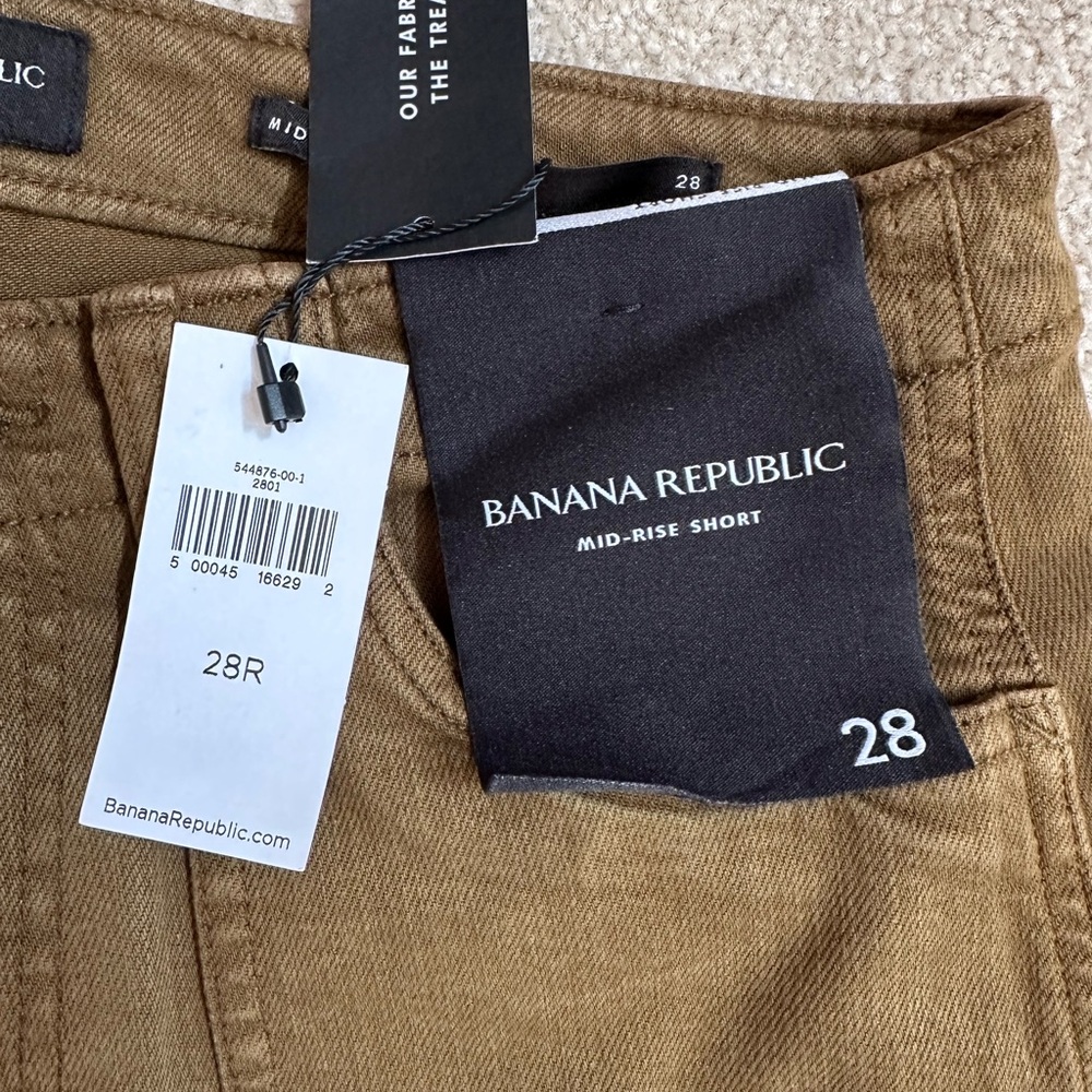 Banana Republic Women's Brown Shorts - Picture 2 of 4